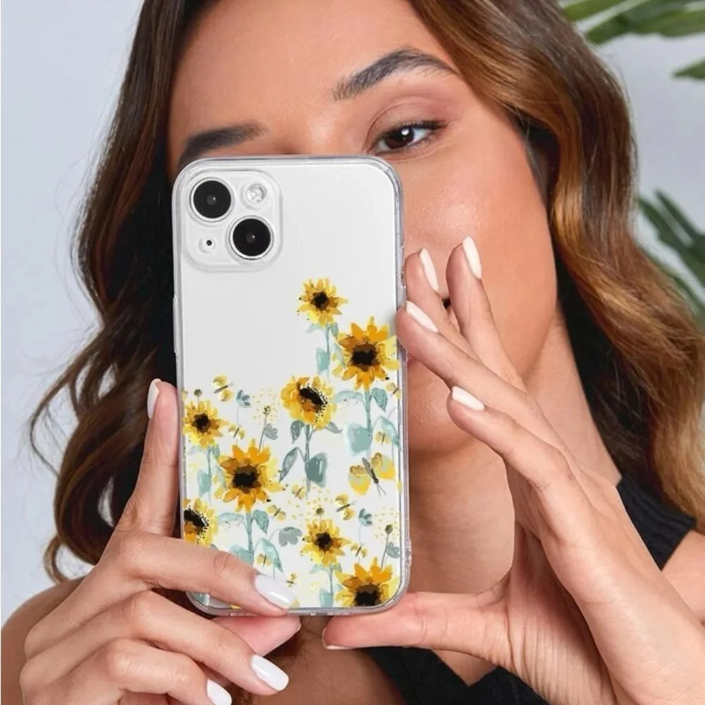 ⚠️Clearance iPhone 15/Pro/Pro Max Cute Sunflower Phone Case - Picture 1 of 5